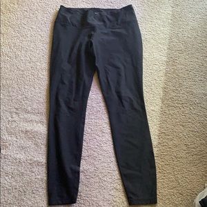 Women’s Nike legendary one pant